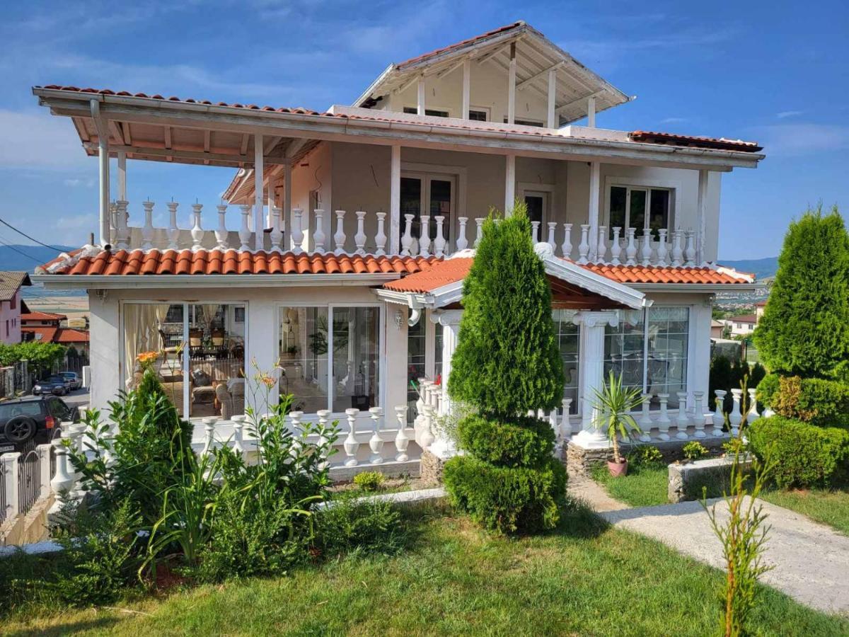 Белият Кът Sapareva Banya Exterior foto